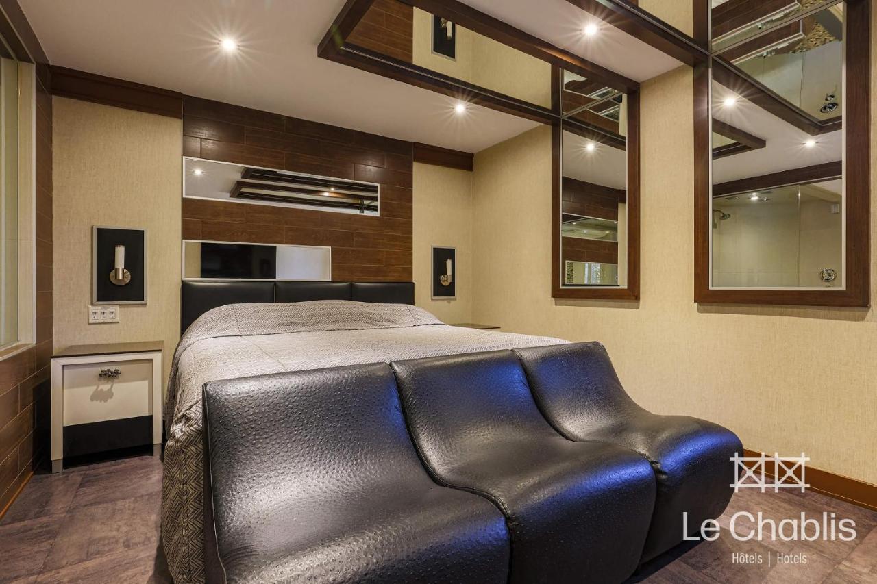 Hotel Le Chablis Cadillac Montreal Bagian luar foto